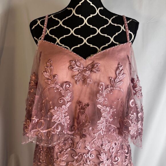 Azazie Norma Pink Lace Overlay Cold Shoulder Formal Dress ALTERED Size** A10/A14 - Picture 4 of 16